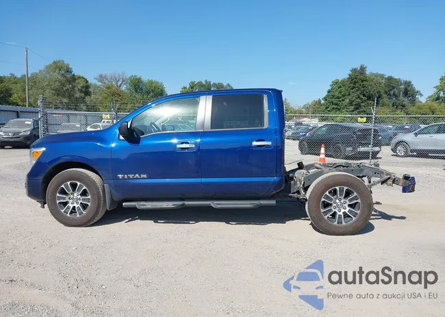 1N6AA1ED3MN504230: 43332313