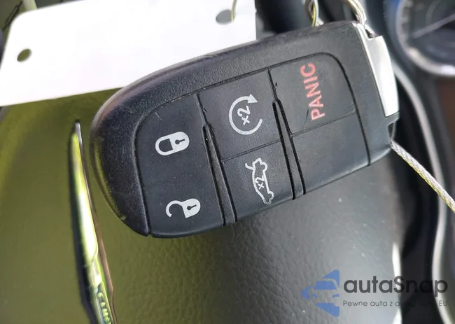 1C3CCCEG6FN524832: 43332317