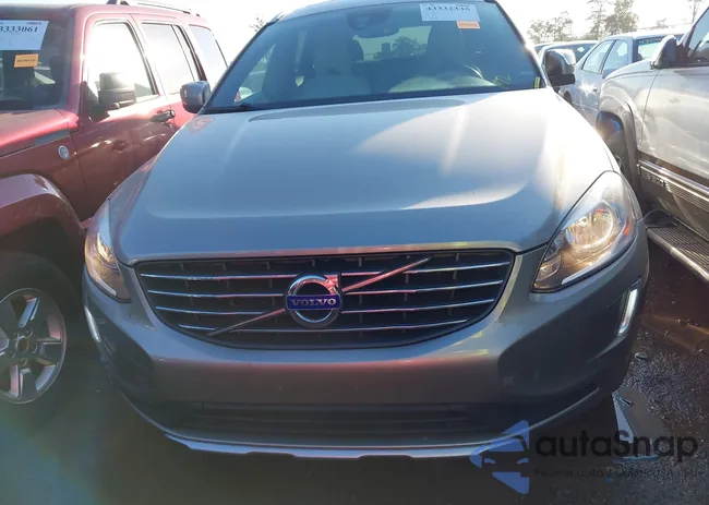 YV4612RK8F2658389: 43332335