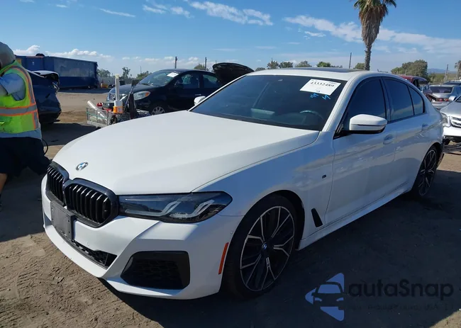 WBA53BJ00MWW89738: 43332489