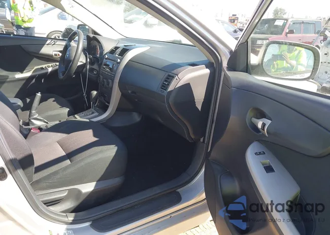 2T1BU4EE4BC606998: 43332520