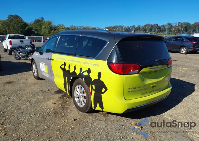 2C4RC1BG2KR731066: 43332603