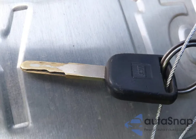 5J6YH282X3L021500: 43333923