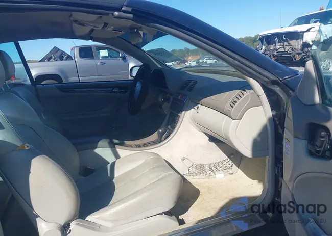 WDBLK70G6YT048740: 43333956