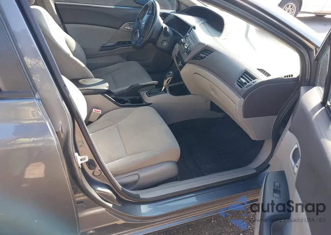 19XFB2F5XCE084892: 43334008