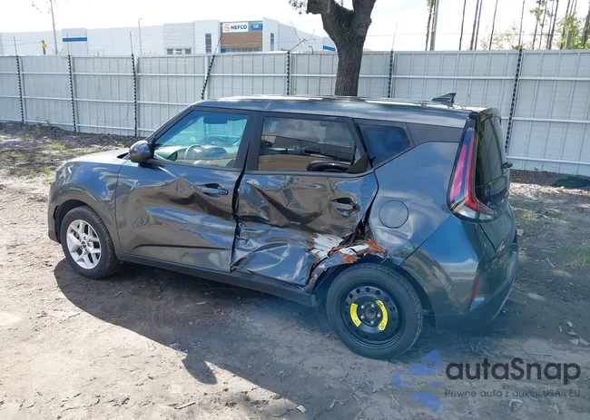 KNDJ23AUXP7880837: 43334101