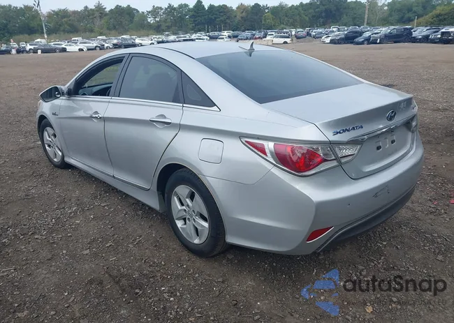 KMHEC4A43BA005787: 43334157