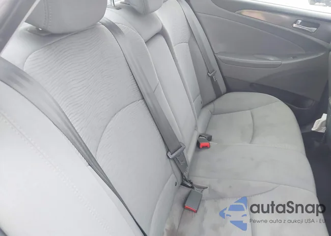 KMHEC4A43BA005787: 43334157