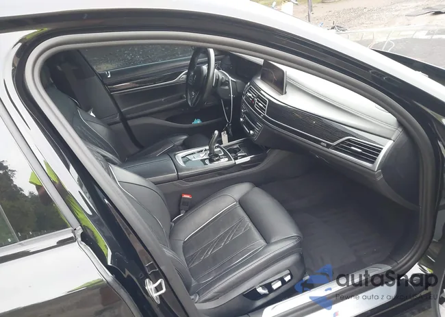 WBA7U2C08LGM27610: 43334192