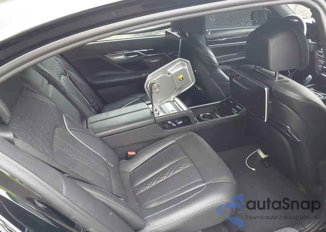 WBA7U2C08LGM27610: 43334192