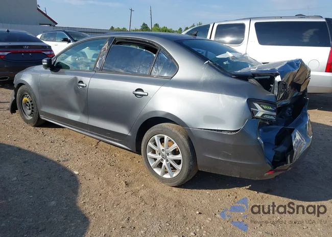 3VWDX7AJ3CM131869: 43334204