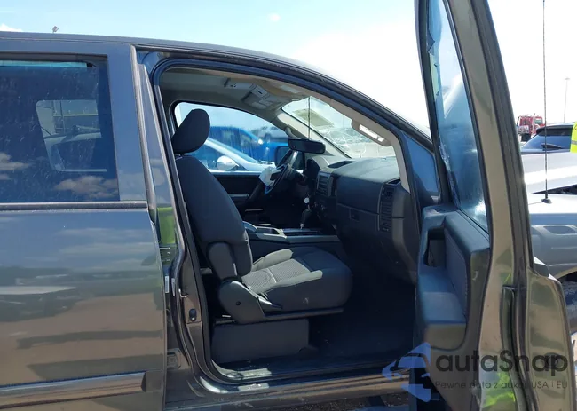 1N6BA0ED4CN310478: 43334249