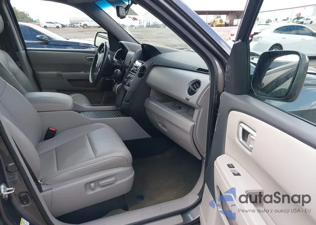 5FNYF3H59EB028519: 43333357