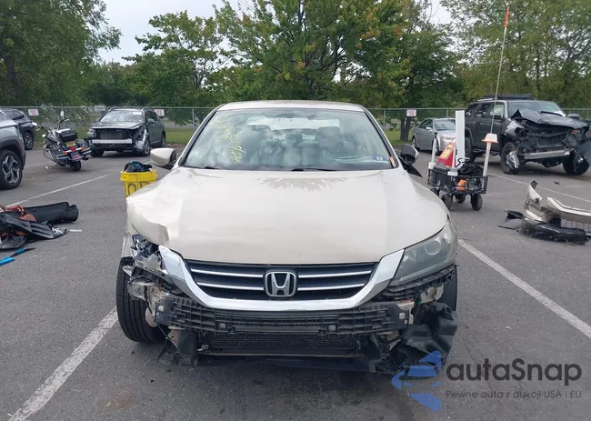 1HGCR2F3XFA059061: 43334864