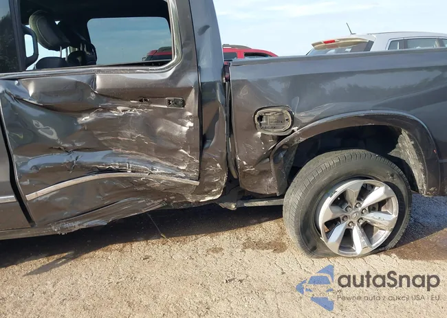 1C6SRFHT9MN655337: 43334877