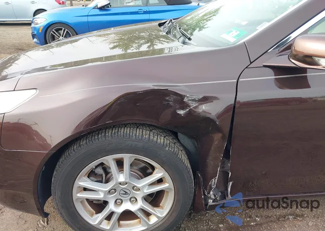 19UUA86219A015511: 43334929