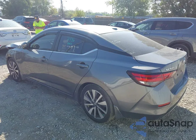 3N1AB8CV4LY207122: 43334948