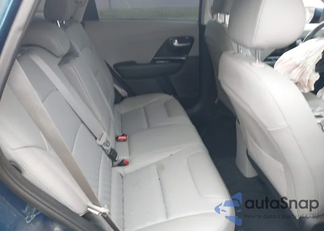 KNDCC3LC1L5428677: 43335267