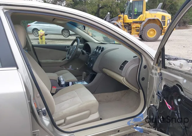 1N4AL21E69N423186: 43334422