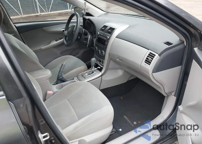 2T1BU4EE6BC639260: 43334451