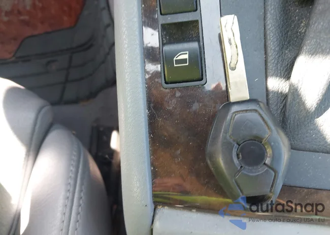 WBABS53473JU99065: 43334478