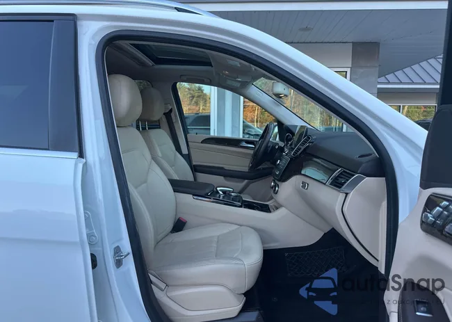 4JGDA5JB3GA744509: 43334568