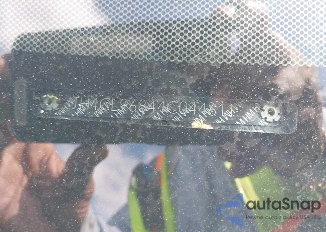 JH4CL96844C044611: 43335711