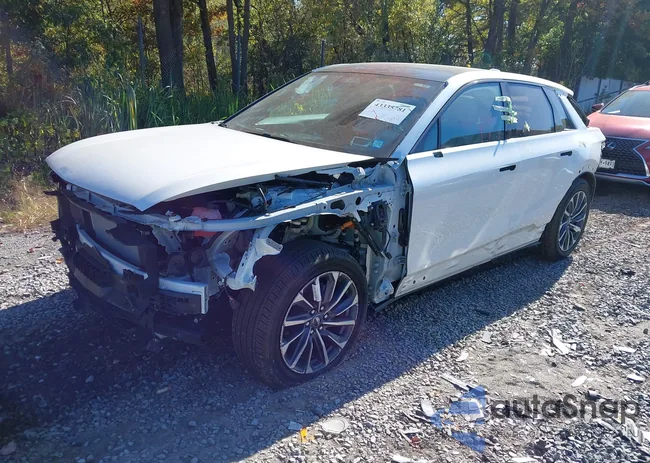 1GYKPTRL3RZ104780: 43335781