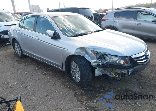 1HGCP2F31BA040608: 43336054