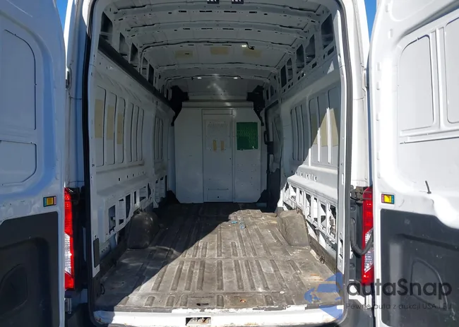 1FTYR3XM8GKB45515: 43335291