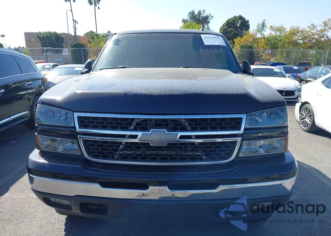 2GCEK13Z371108336: 43335357