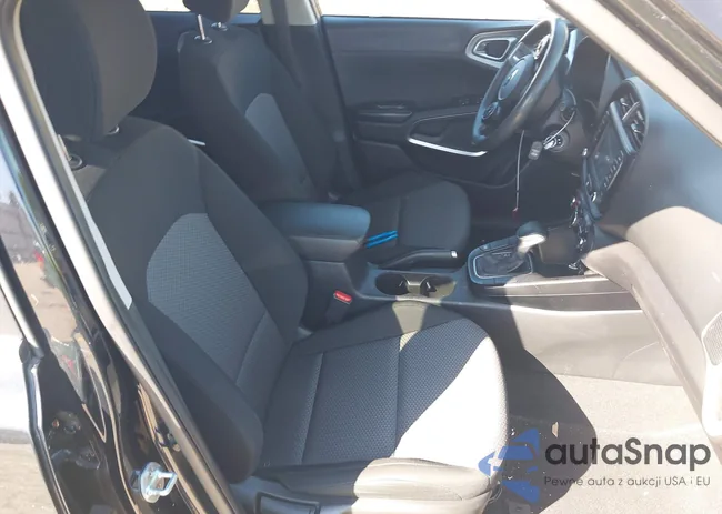 KNDJ23AU9L7059254: 43335377