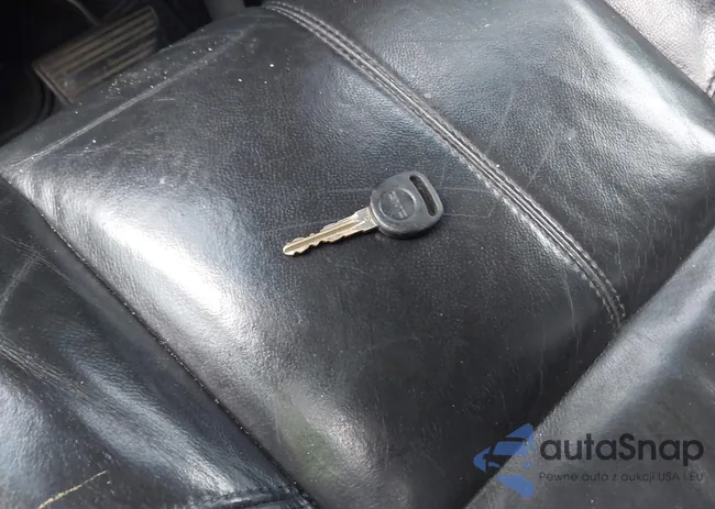 1GKFC330X9R100764: 43335481