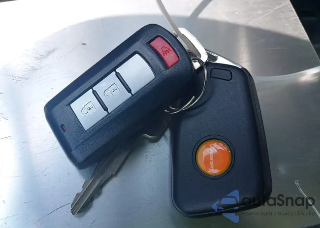 ML32A4HJ1HH002155: 43335541