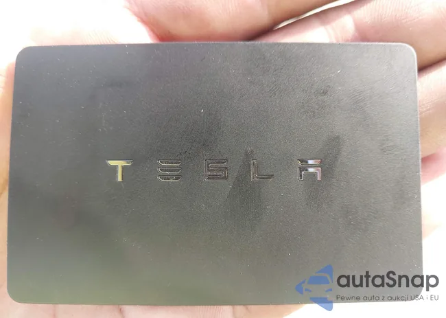 5YJ3E1EB0LF790856: 43335611