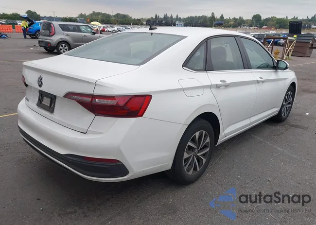 3VW4M7BU2PM026795: 43335616