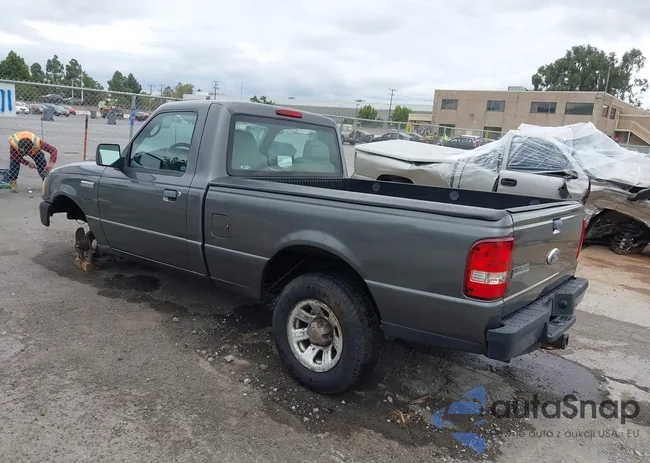 1FTYR10D79PA05895: 43335631