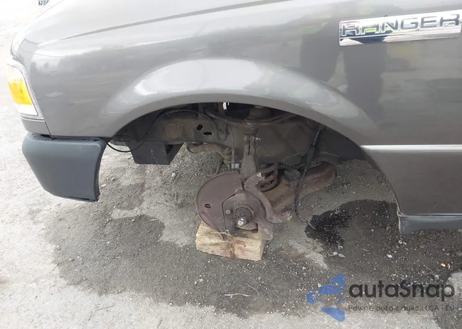 1FTYR10D79PA05895: 43335631