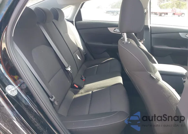 3KPF24AD2NE482580: 43335656