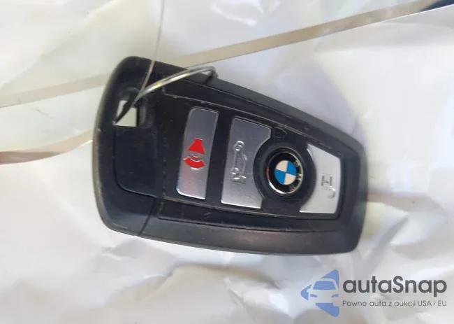 WBA5M0C59GD085227: 43336844