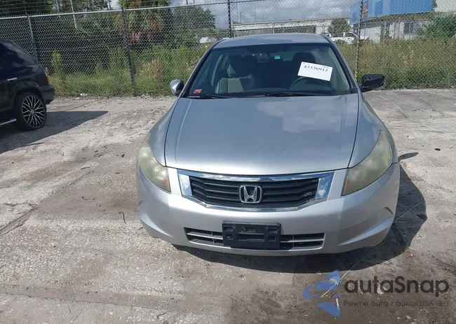 1HGCP2F45AA018912: 43336912