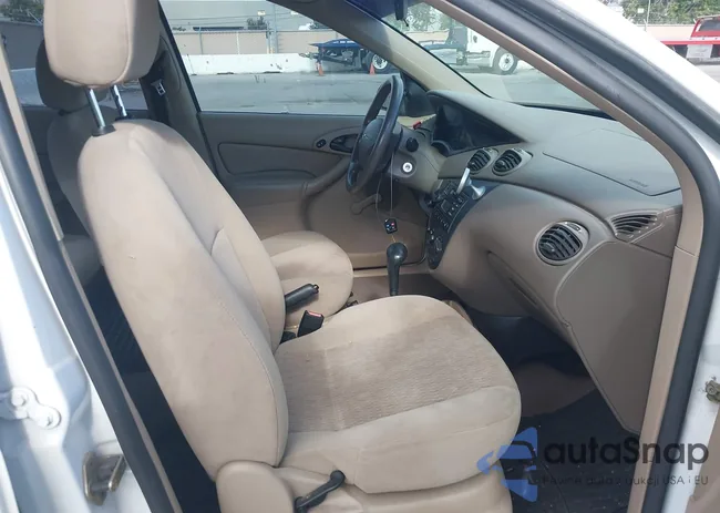 1FAFP36P5YW247556: 43337111