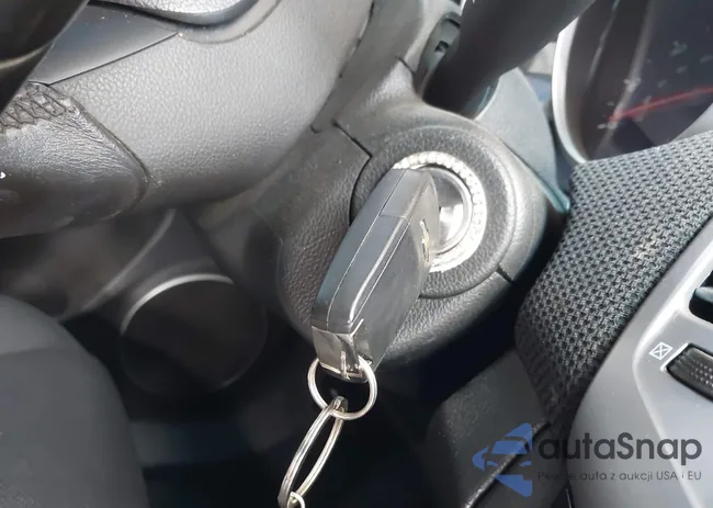 1G1PF5SC7C7104040: 43337187