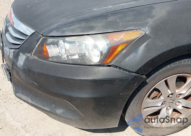 1HGCP2F65CA064681: 43336361