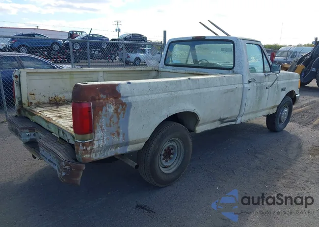 1FTHF36M2PNA42955: 43336403