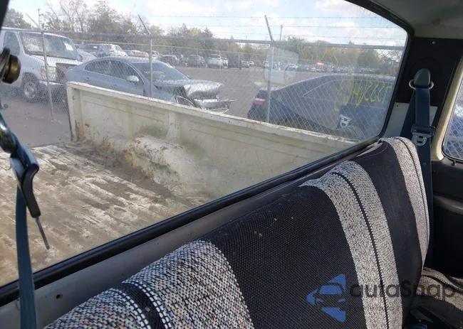 1FTHF36M2PNA42955: 43336403