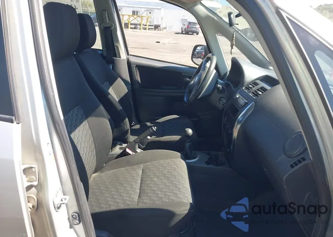 JS2YB413896203294: 43336468