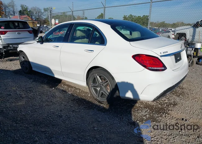 W1KWF8EB2LR581976: 43336487