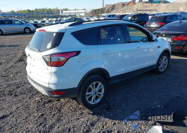 1FMCU9GD7JUC68368: 43336557