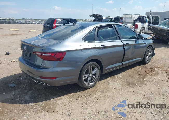 3VWN57BU2LM069352: 43336603